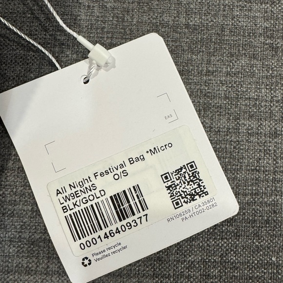 Black Lululemon micro Crossbody Bag - Picture 2 of 3